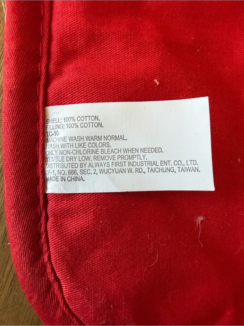 Target Red Santa Belt Pot Holder